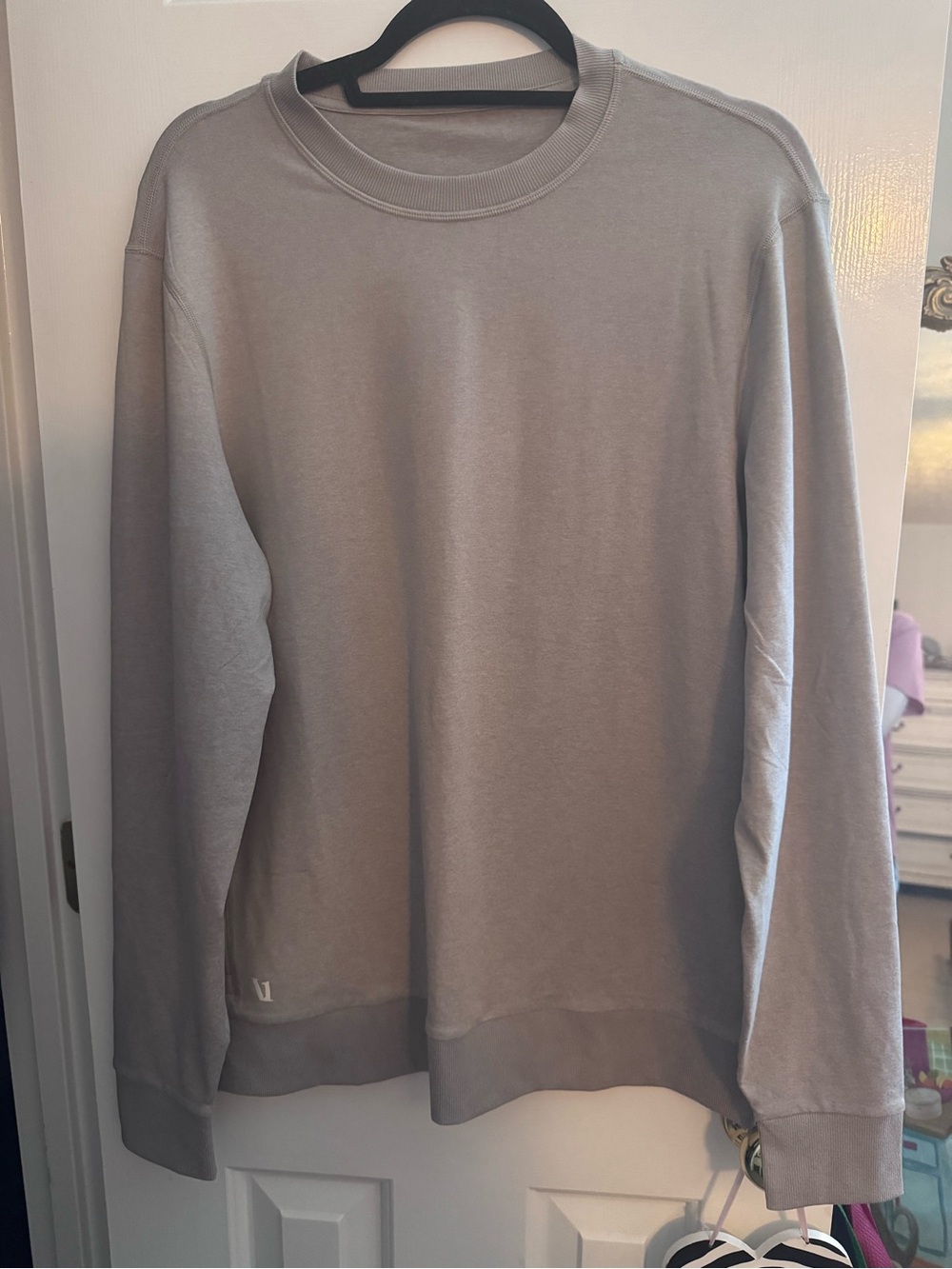 Vuori Men’s Ponto Performance Crew Neck Truffle Heather Large